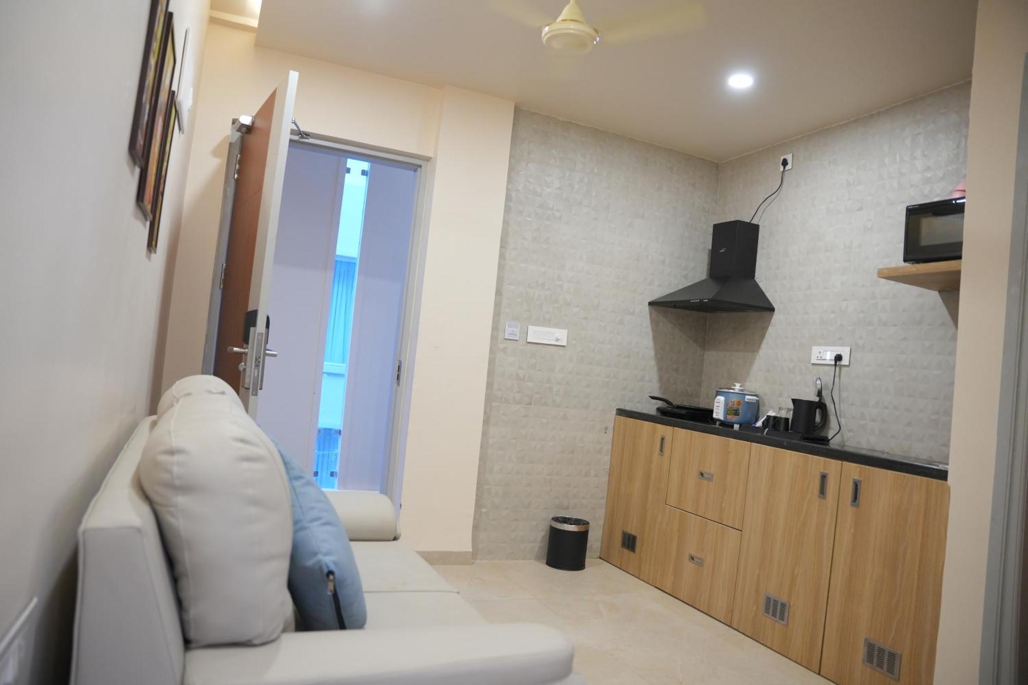 Kvp Golden Inn Tirupati Extérieur photo